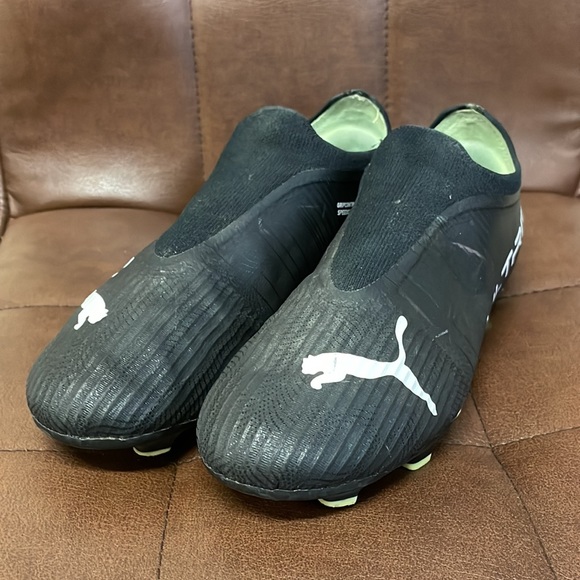 Puma Ultra FG Soccer Cleats - Picture 3 of 13